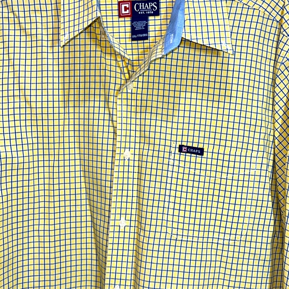 Chaps Long Sleeve Checkered Shirt w/Button Down Collar •  EZ-CARE • EUC